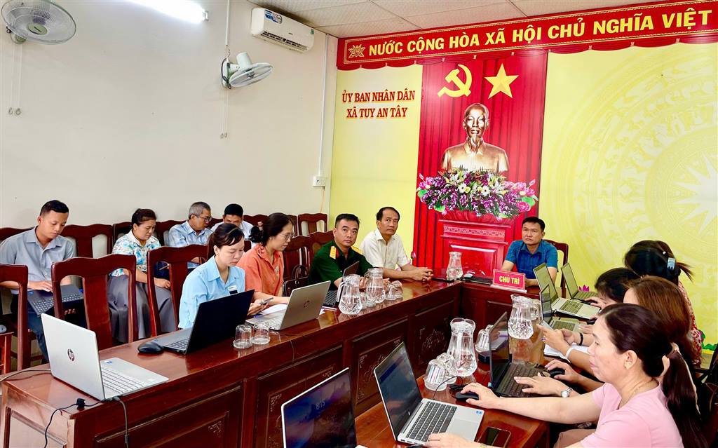anh tin bai